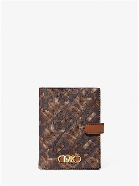 michael kors paspoorthouder|Empire Medium Signature Logo Passport Wallet.